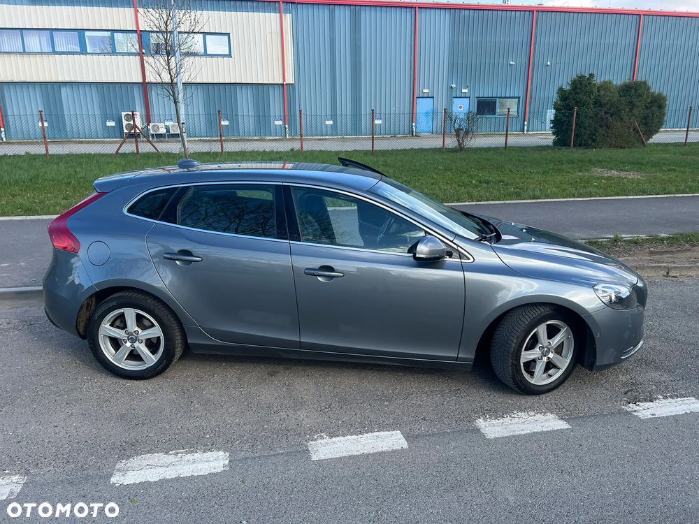 Volvo V40 D4 Summum - 3