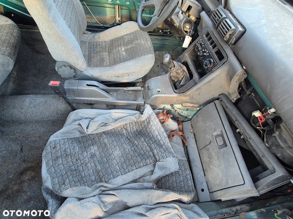 Polonez 1.6 - 32