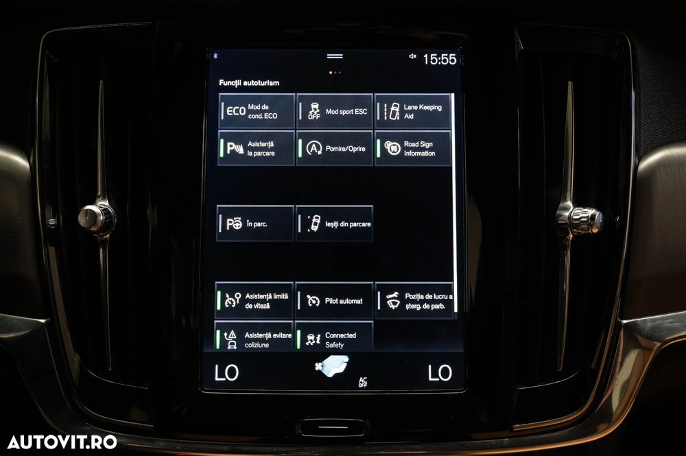 Volvo S90 D4 Geartronic Momentum - 24