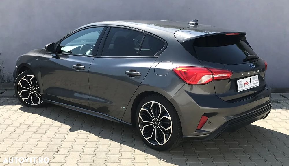 Ford Focus 1.5 Ecoboost ST-Line - 4