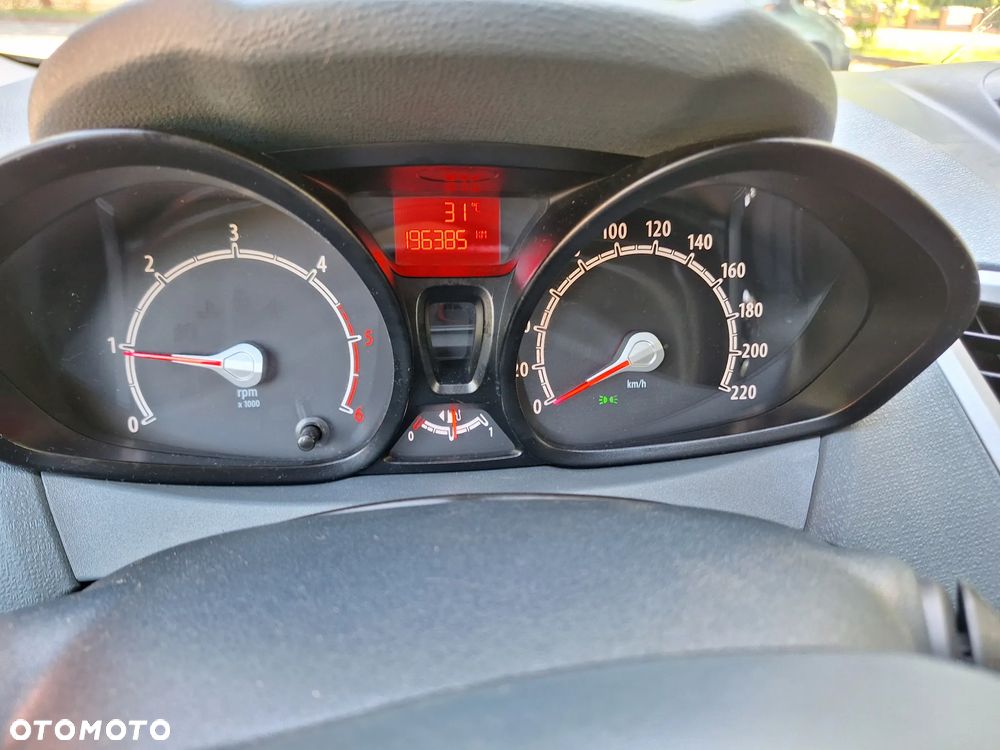 Ford Fiesta 1.6 TDCi DPF Gold X - 7