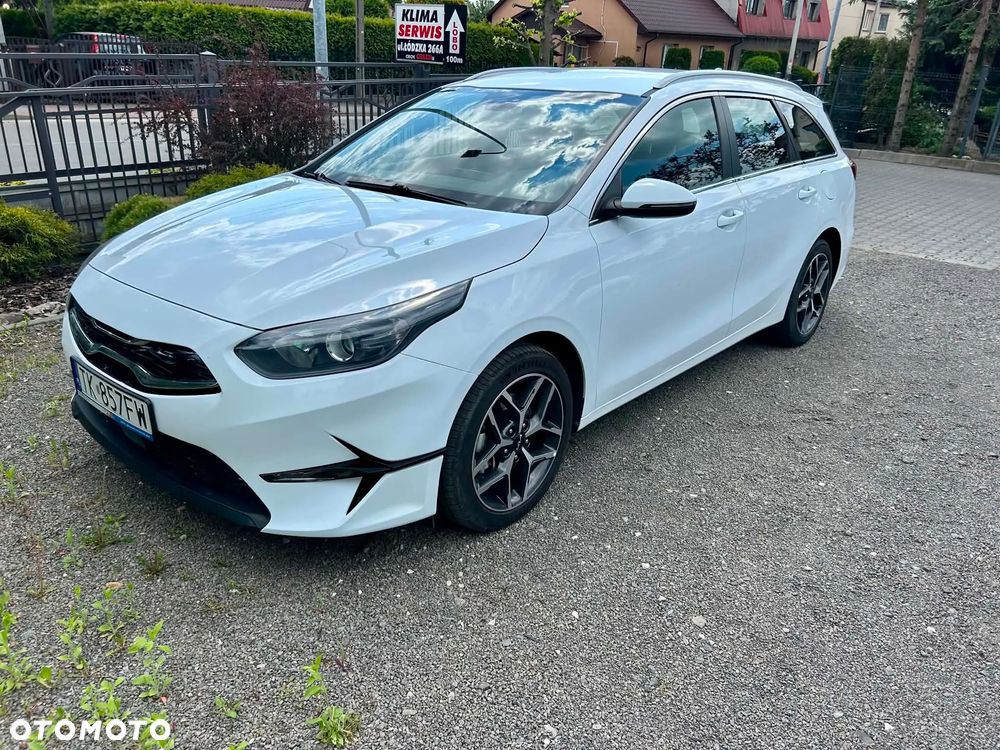 Kia Ceed 1.6 CRDi mHEV L DCT - 3
