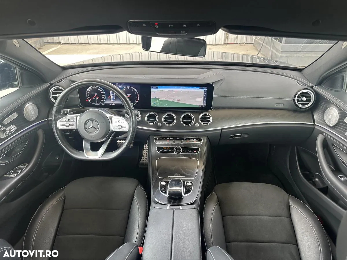 Mercedes-Benz E 200 4MATIC Aut. - 11