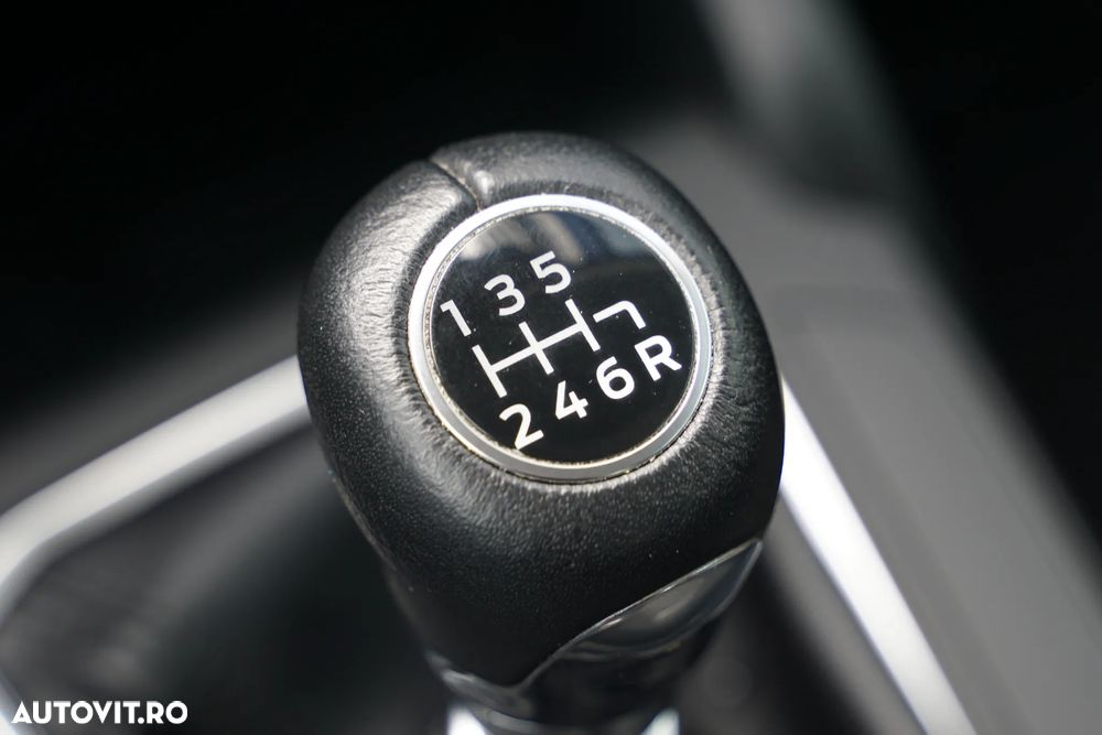 Ford Focus - 10