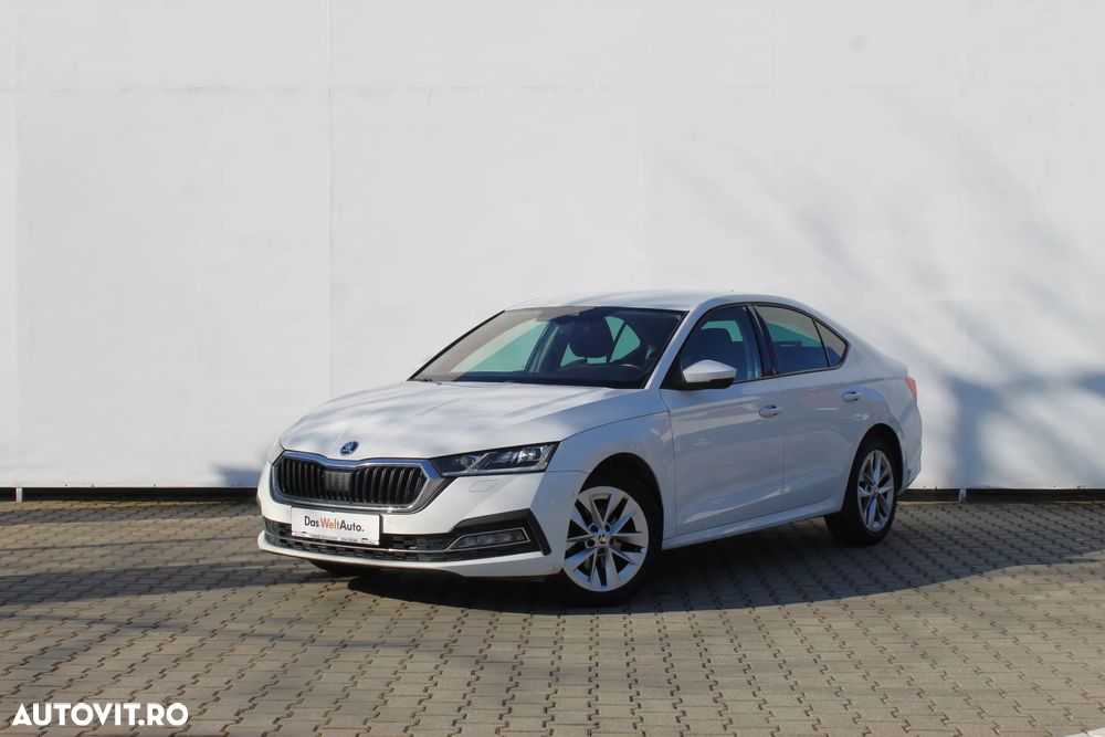 Skoda Octavia 2.0 TDI DSG Style - 1