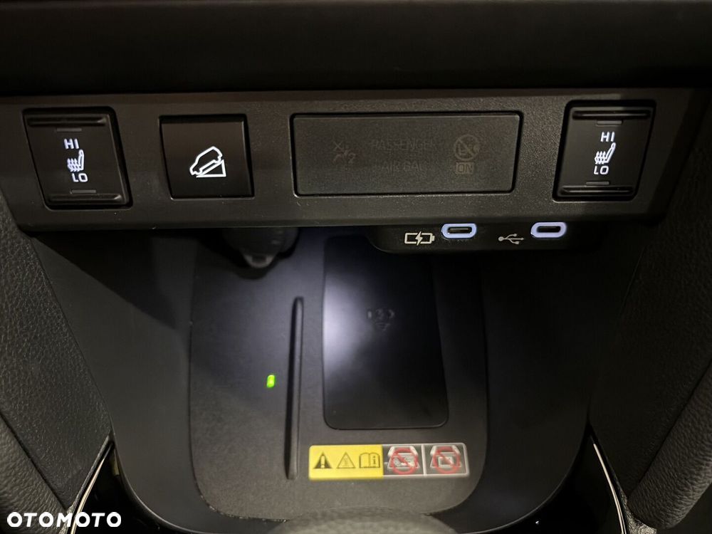 Toyota Yaris Cross Hybrid 1.5 Style AWD - 19