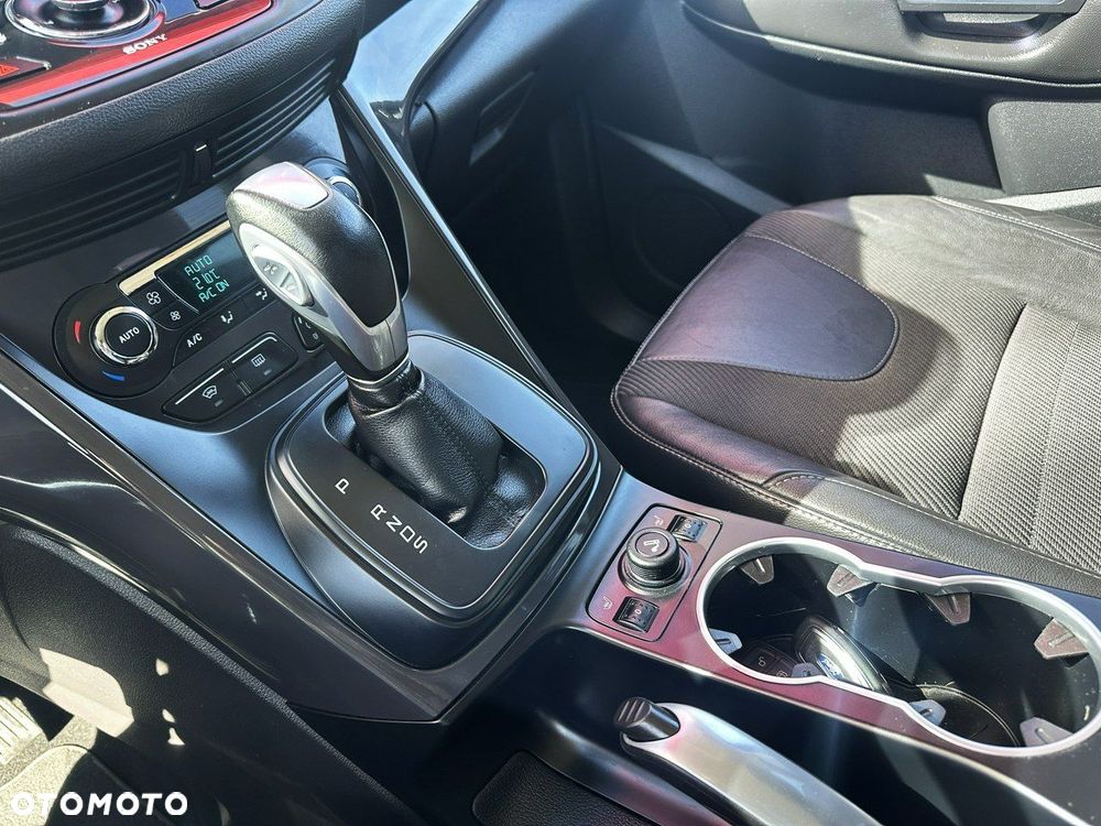 Ford Kuga 2.0 TDCi AWD Titanium - 26