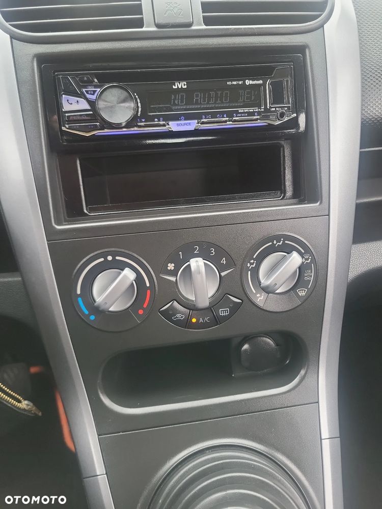Suzuki Splash 1.0 Basic - 15