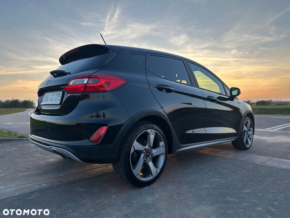 Ford Fiesta 1.0 EcoBoost Hybrid S&S ACTIVE X - 4