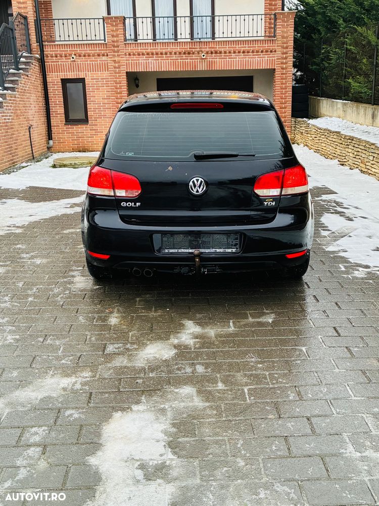 Volkswagen Golf - 3
