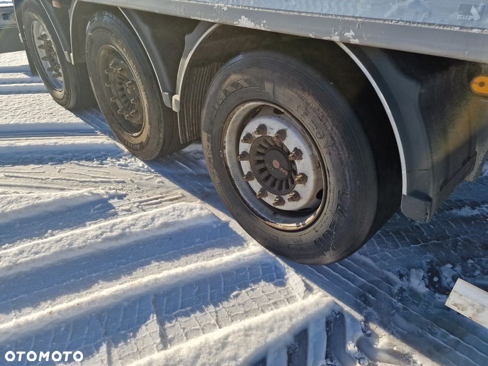 Stas Ruchoma podłoga 93m3 2017 rok Podłoga 10 mm - 8