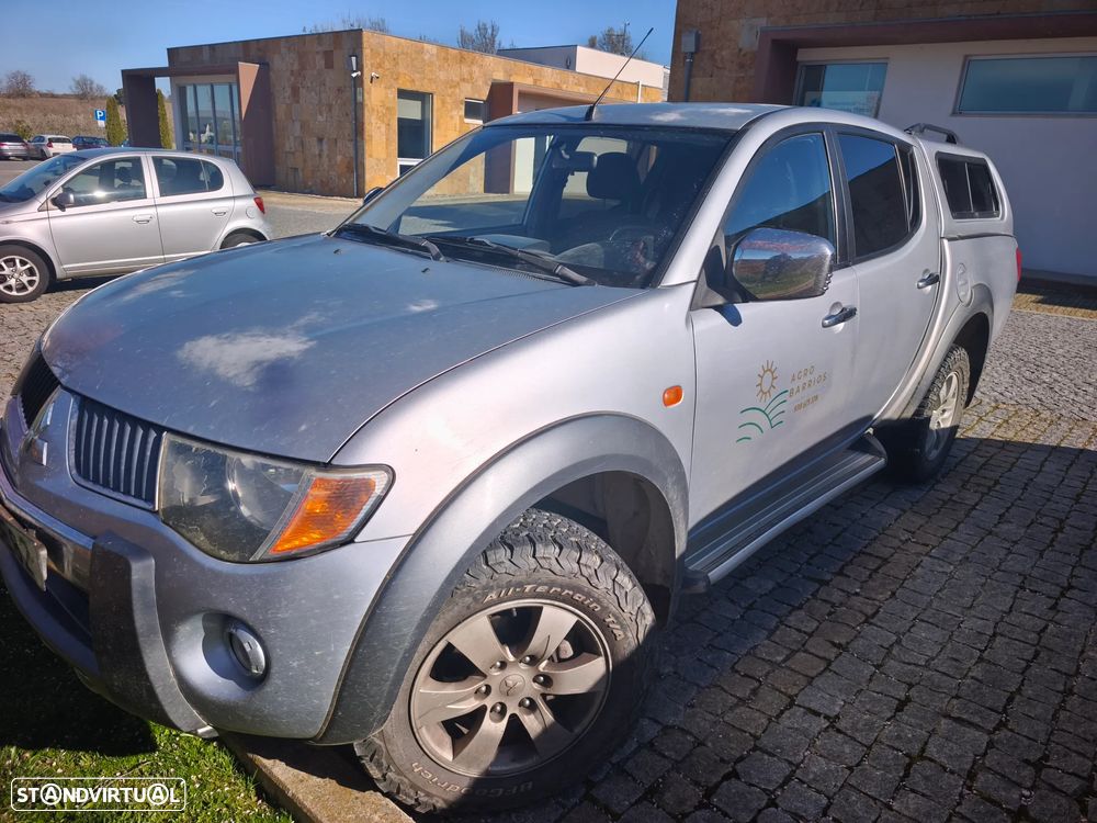 Mitsubishi L200 2.5 TD Strakar Elegance HT - 2