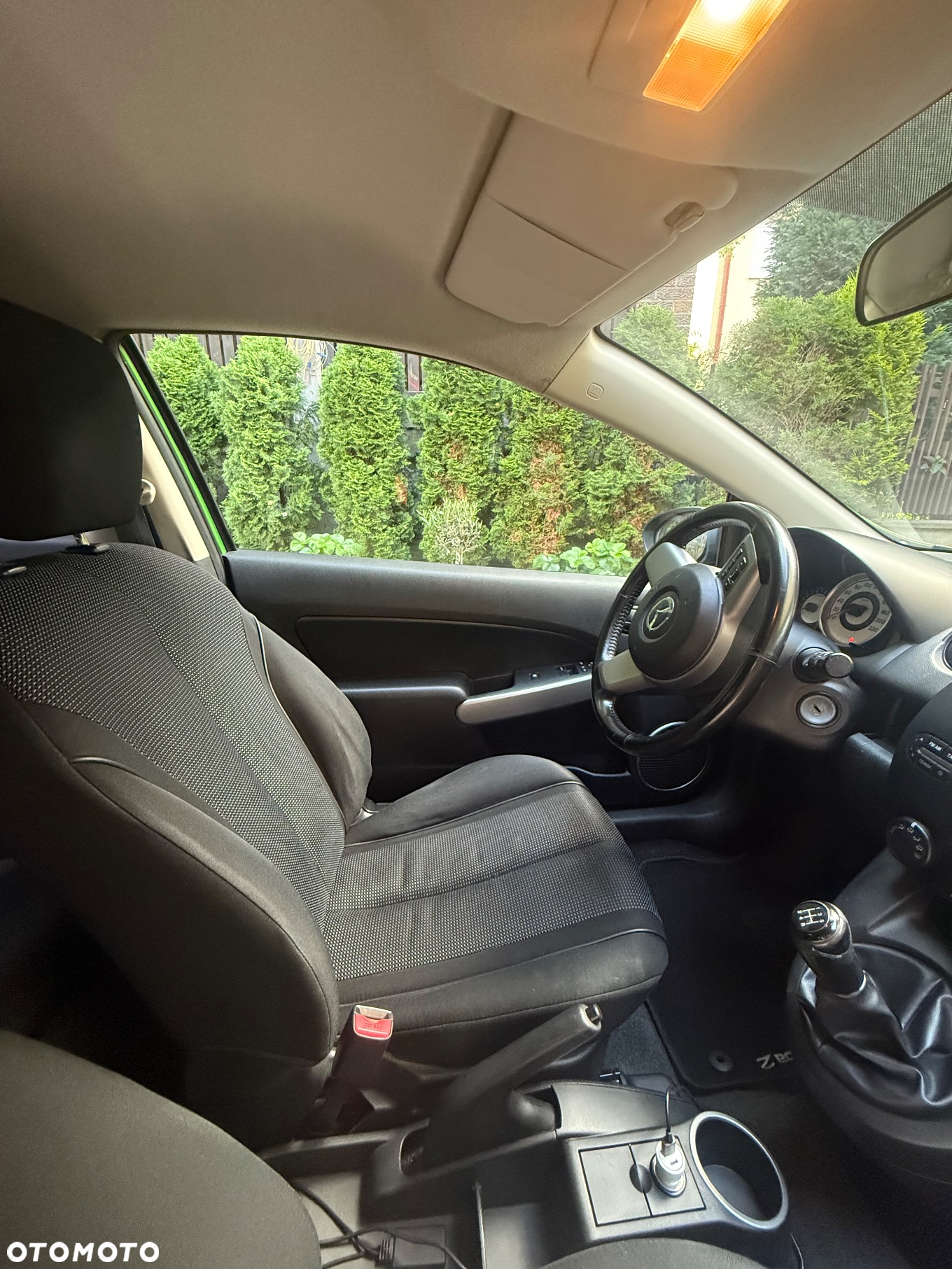 Mazda 2 - 21