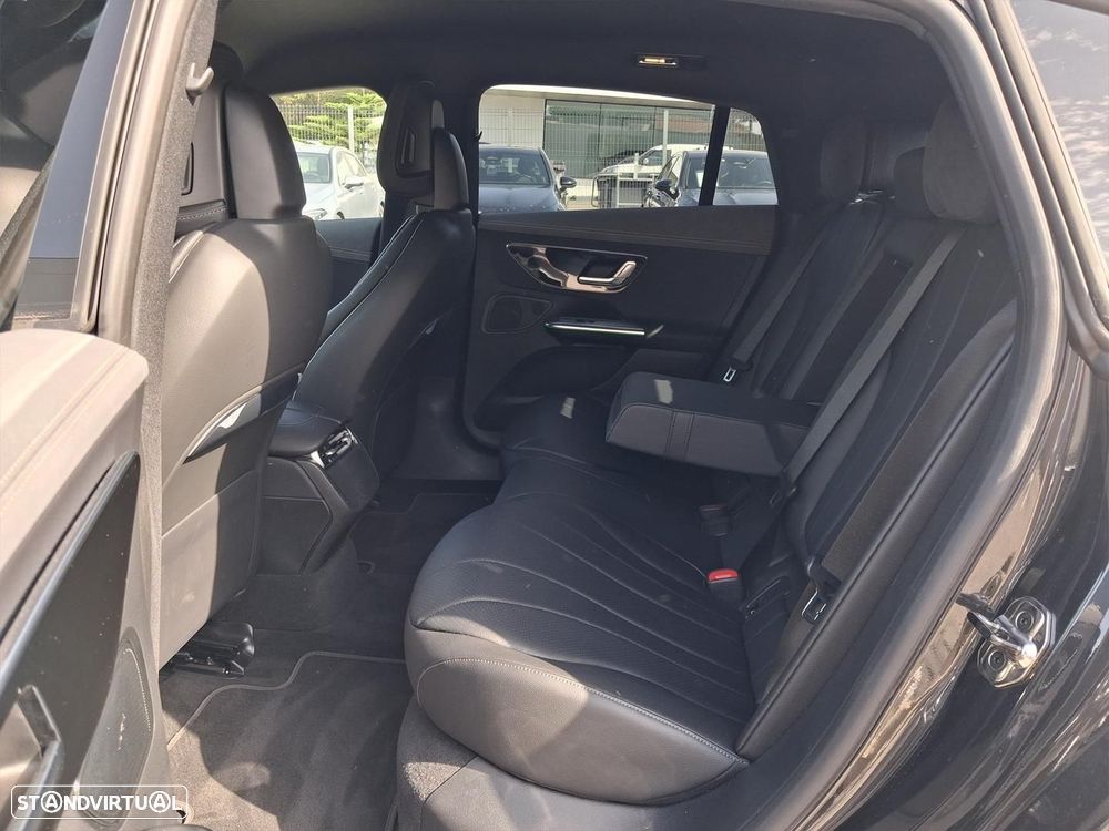 Mercedes-Benz EQE 300 Edition - 11