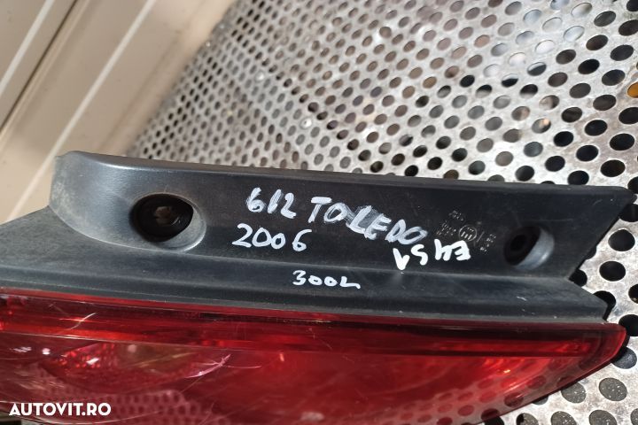 Lampa / Tripla stop stanga pe aripa 5P5945095B Seat Toledo 3 - 5P [20 - 2