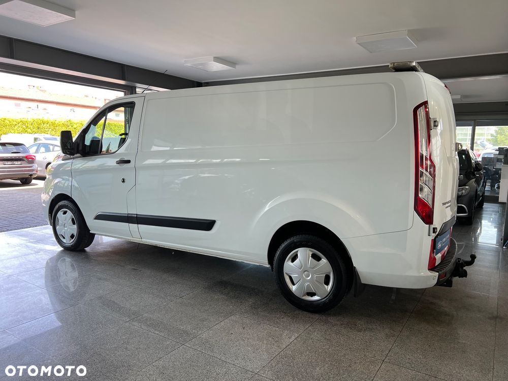 Ford Transit Custom - 11