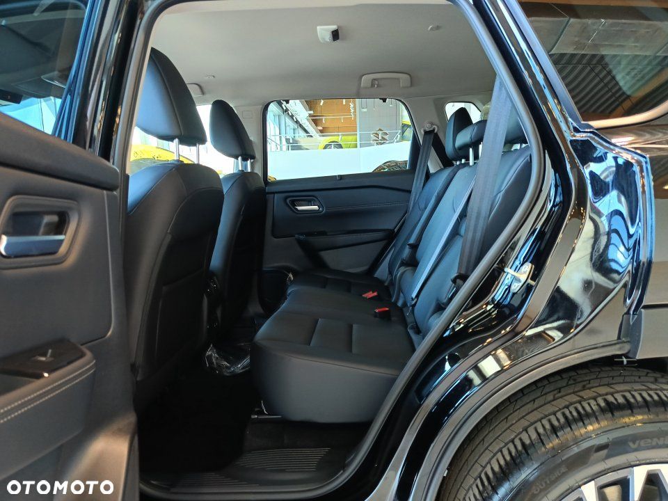Nissan X-Trail - 11
