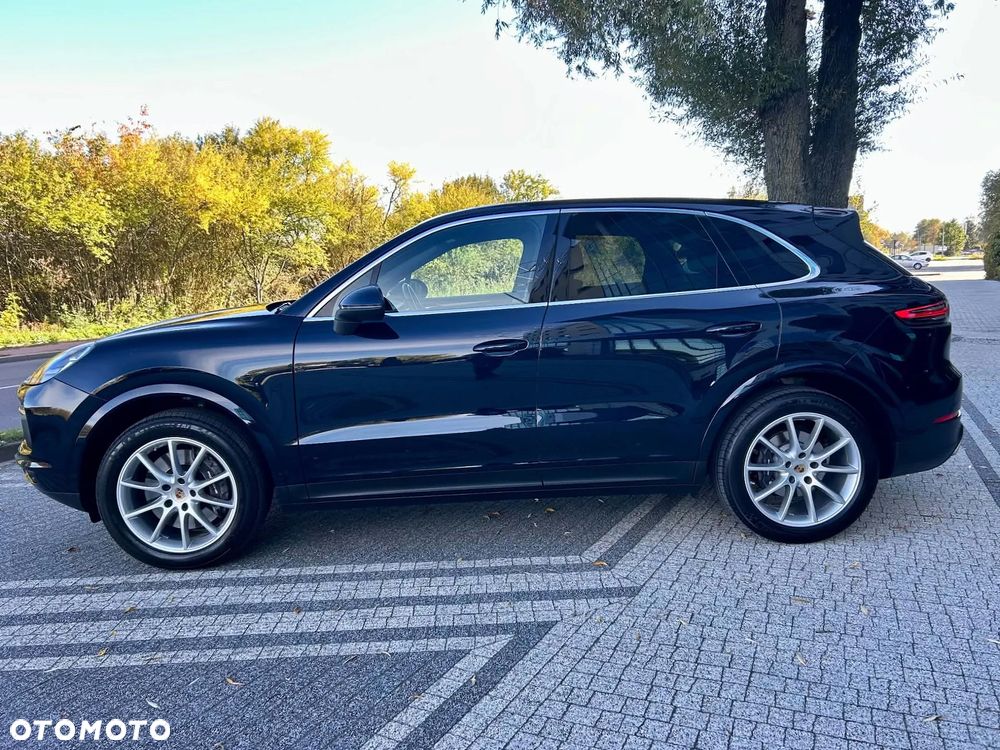 Porsche Cayenne 2022 photo 2
