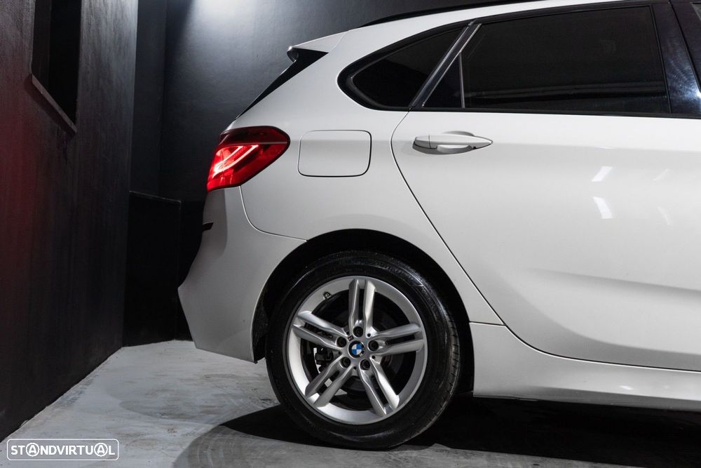 BMW 216 Active Tourer d Pack M Auto - 38