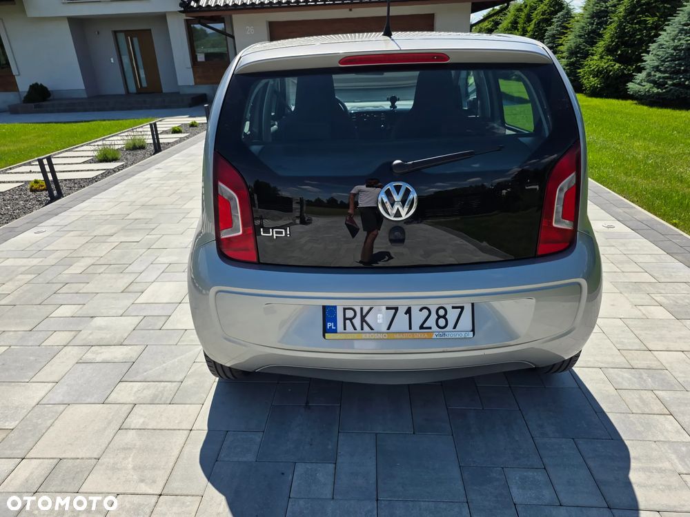Volkswagen up! 1.0 move Perfectline - 4