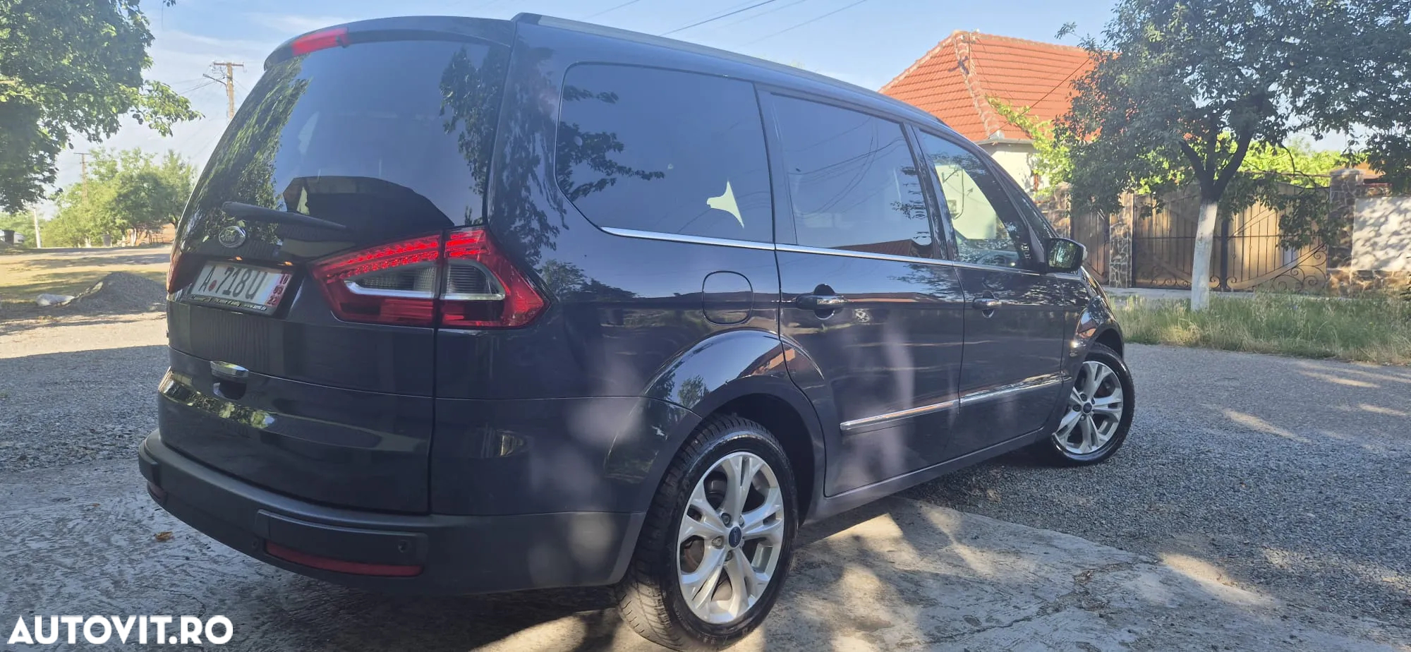 Ford Galaxy - 32