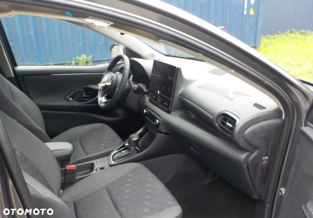 Toyota Yaris - 13