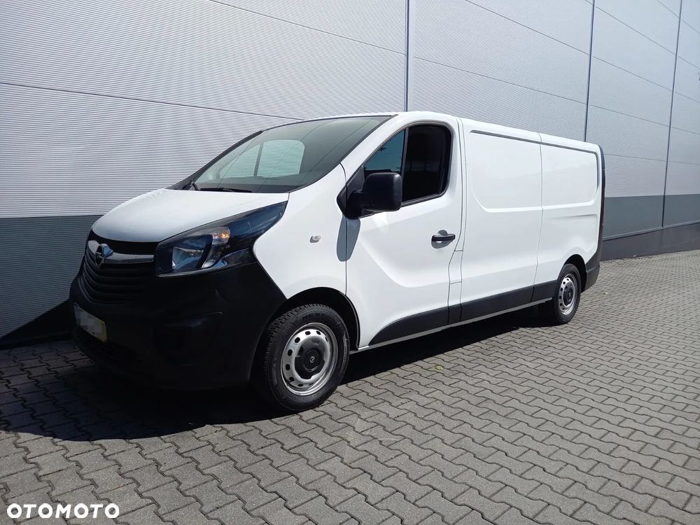 Opel Vivaro B - 2