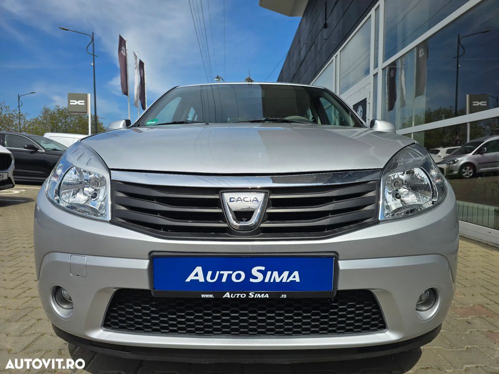 Dacia Sandero 1.4 MPI Laureate - 4