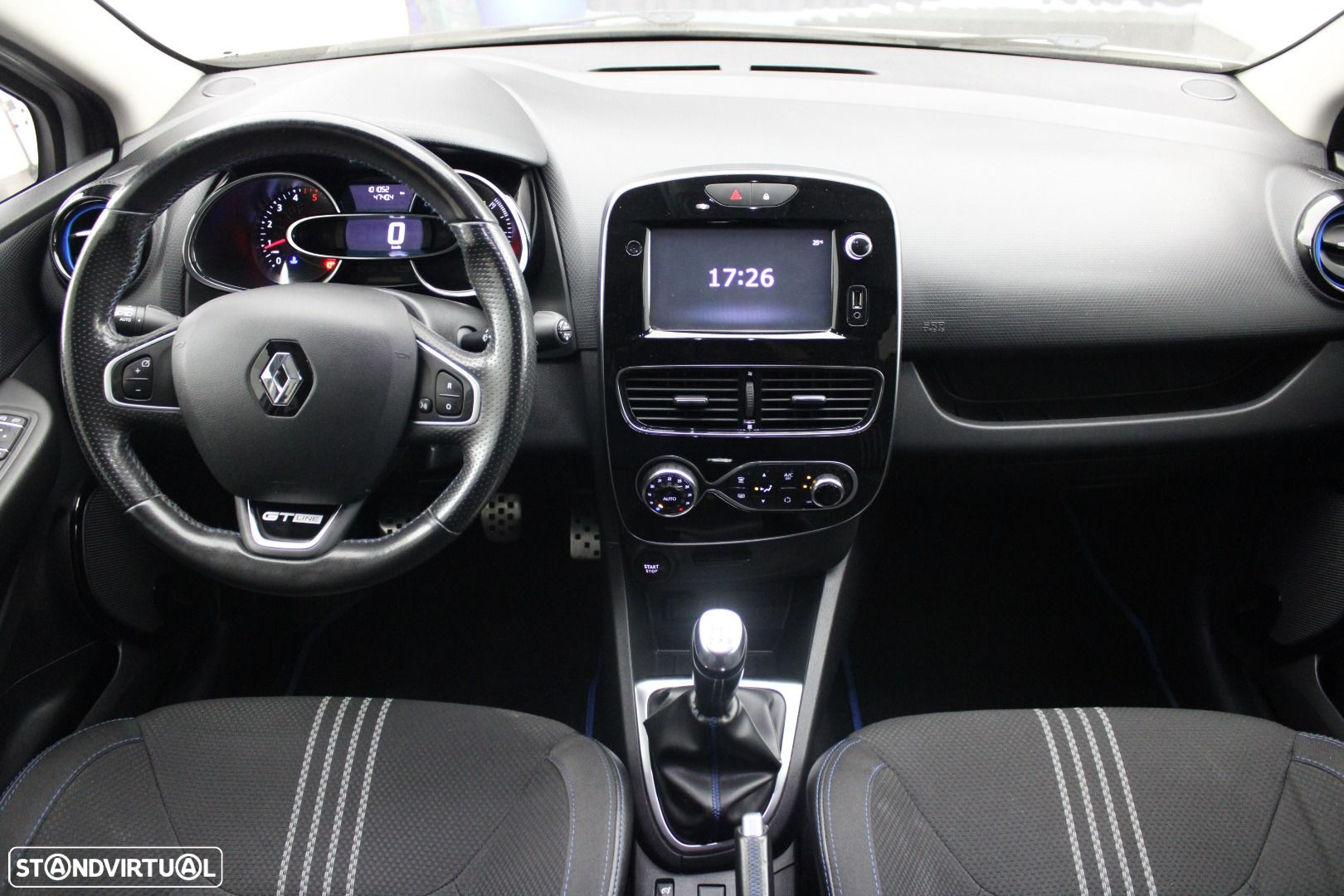 Renault Clio Sport Tourer 1.5 dCi GT Line - 9