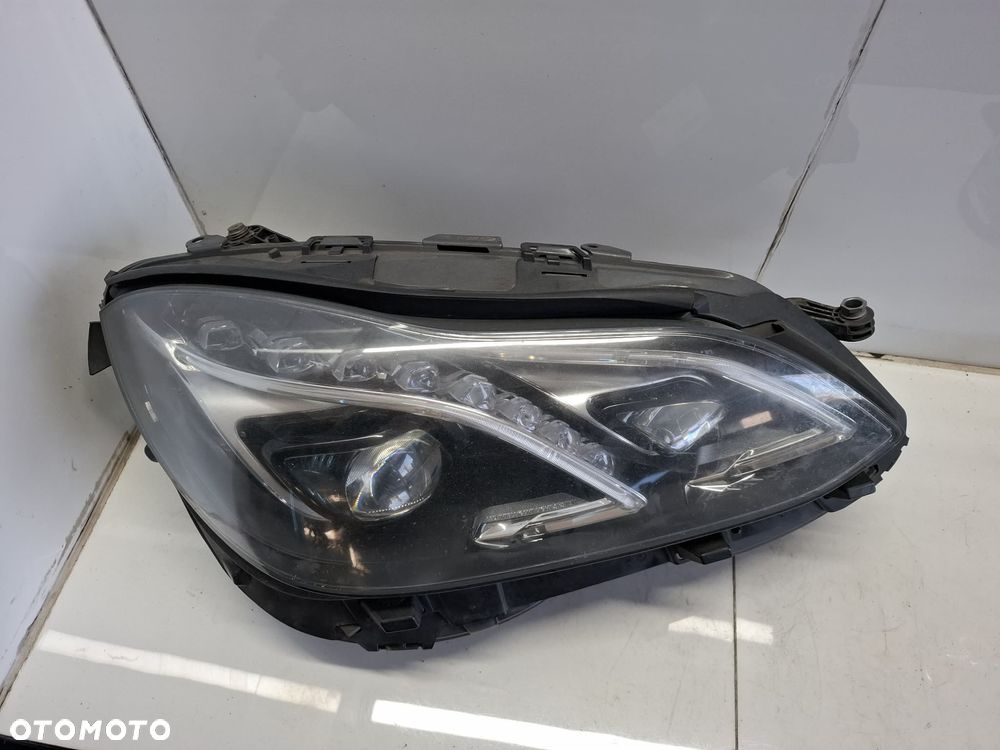 LAMPA PRAWA PRZEDNIA PRZÓD MERCEDES W212 LIFT FULL LED ILS a2129063203 - 2