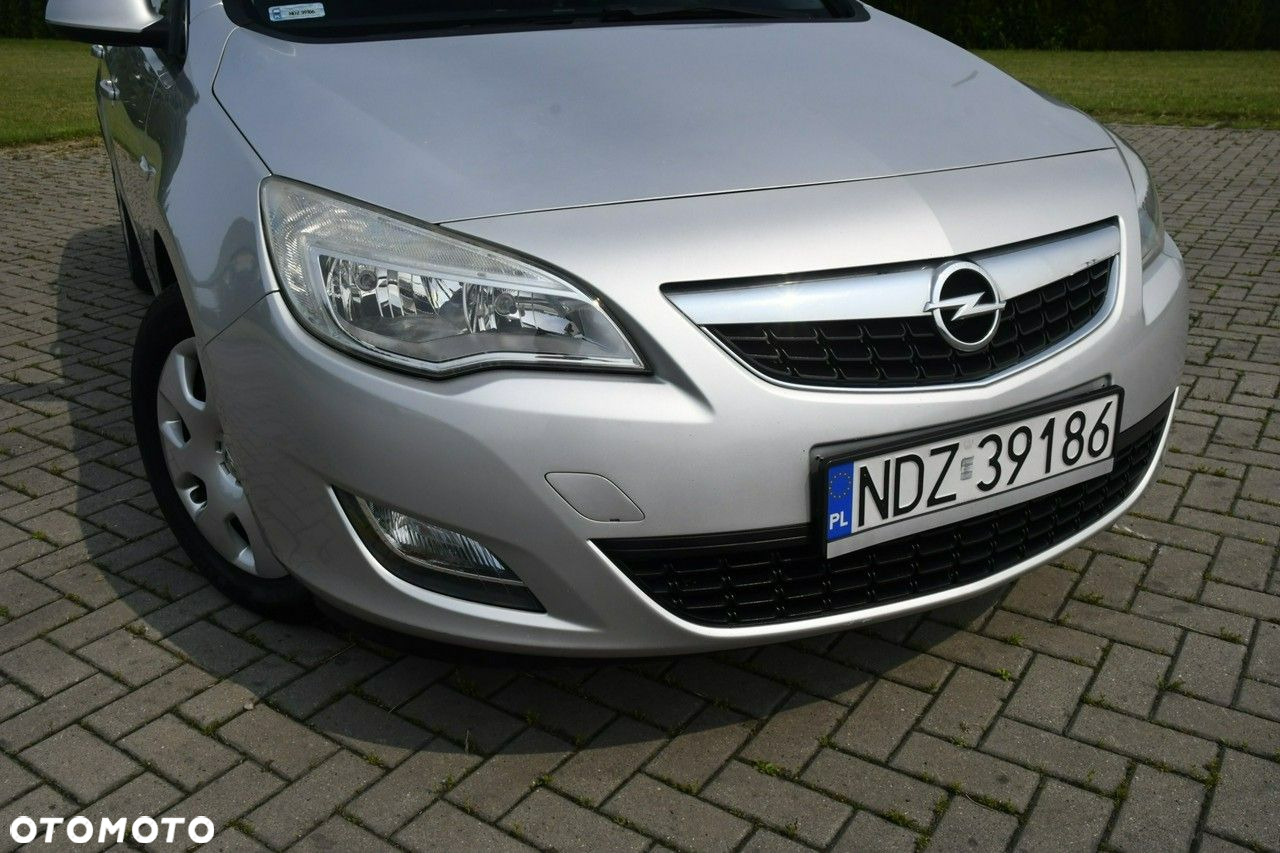 Opel Astra - 4