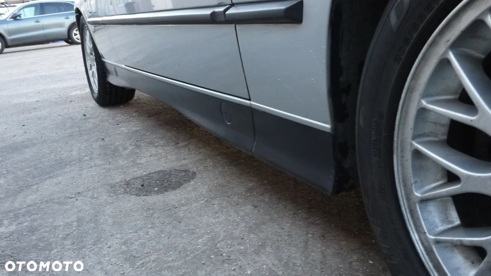 BMW Seria 3 316i - 25