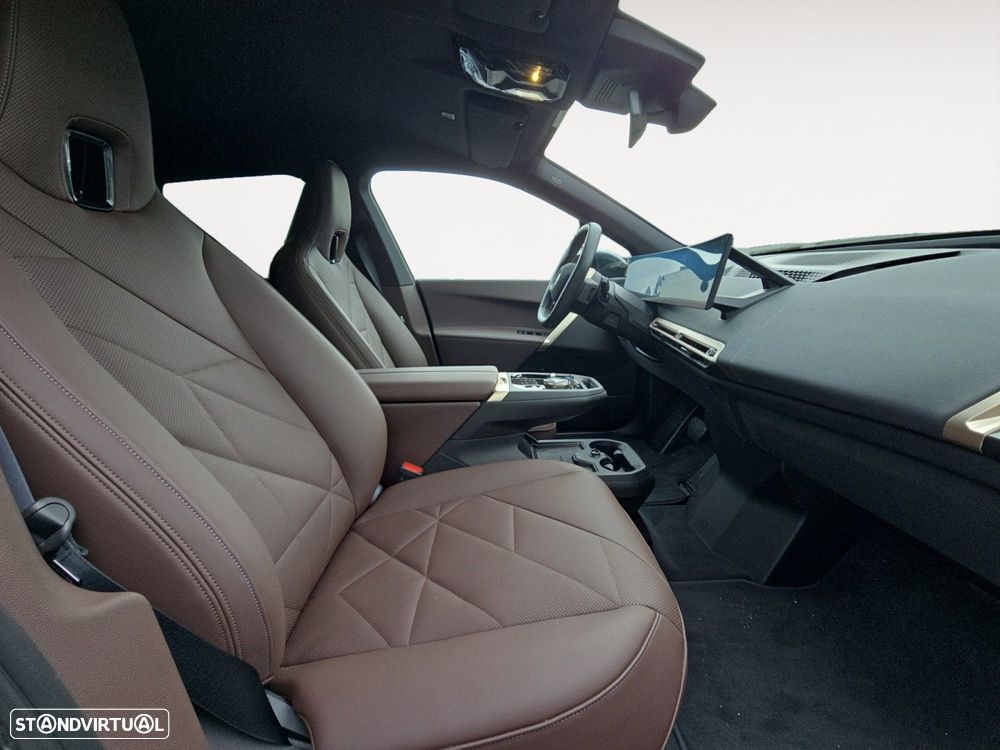 BMW iX xDrive 40 Pack Desportivo - 15