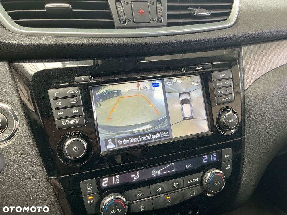 Nissan Qashqai 1.6 DIG-T N-Connecta - 4