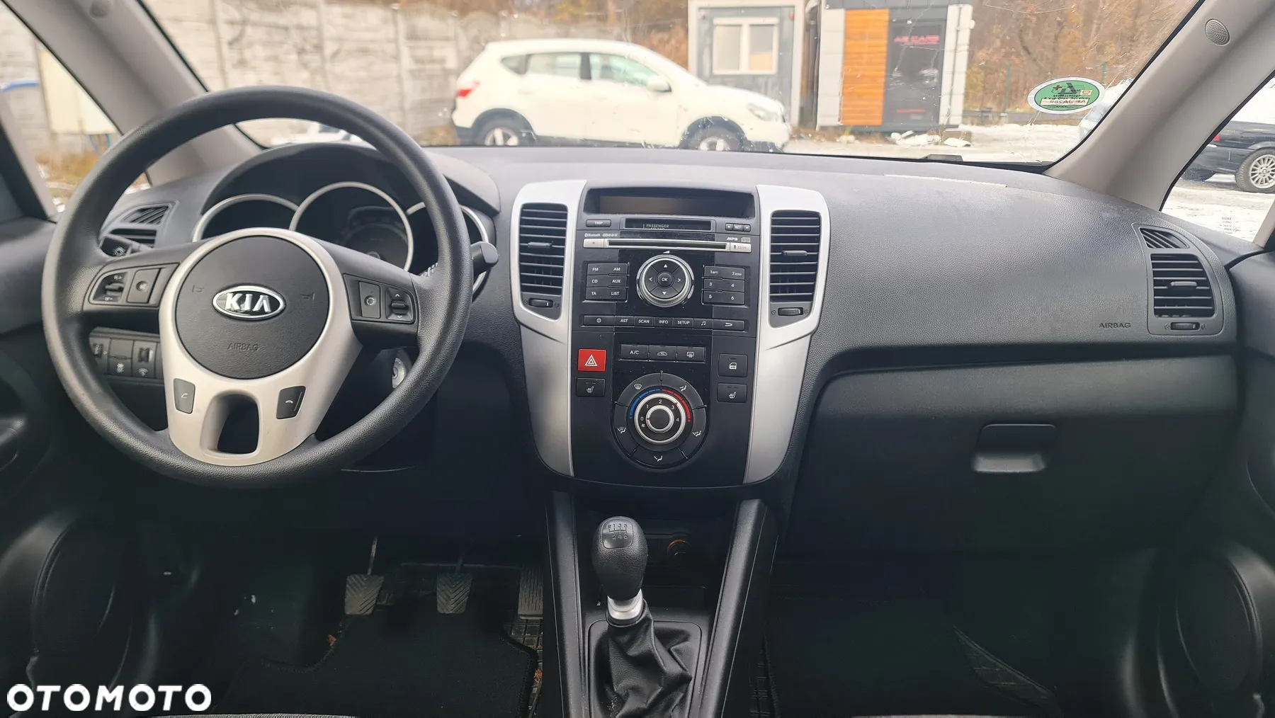 Kia Venga 1.4 CRDi 90 Edition 7 - 23