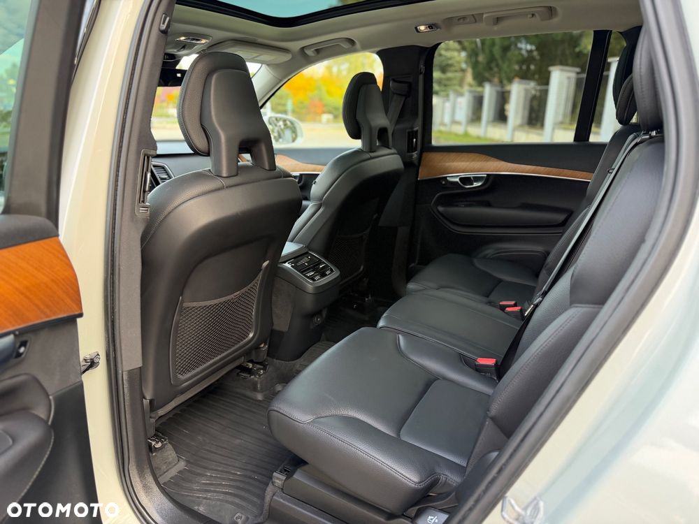 Volvo XC 90 - 14