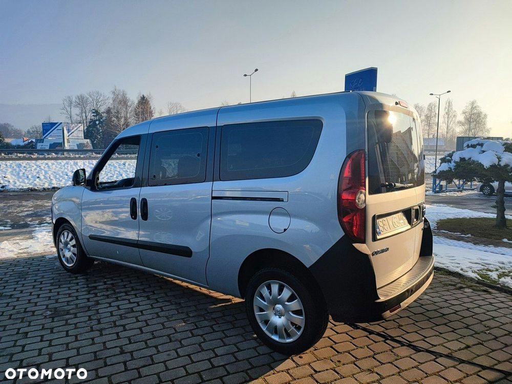 Opel Combo - 8