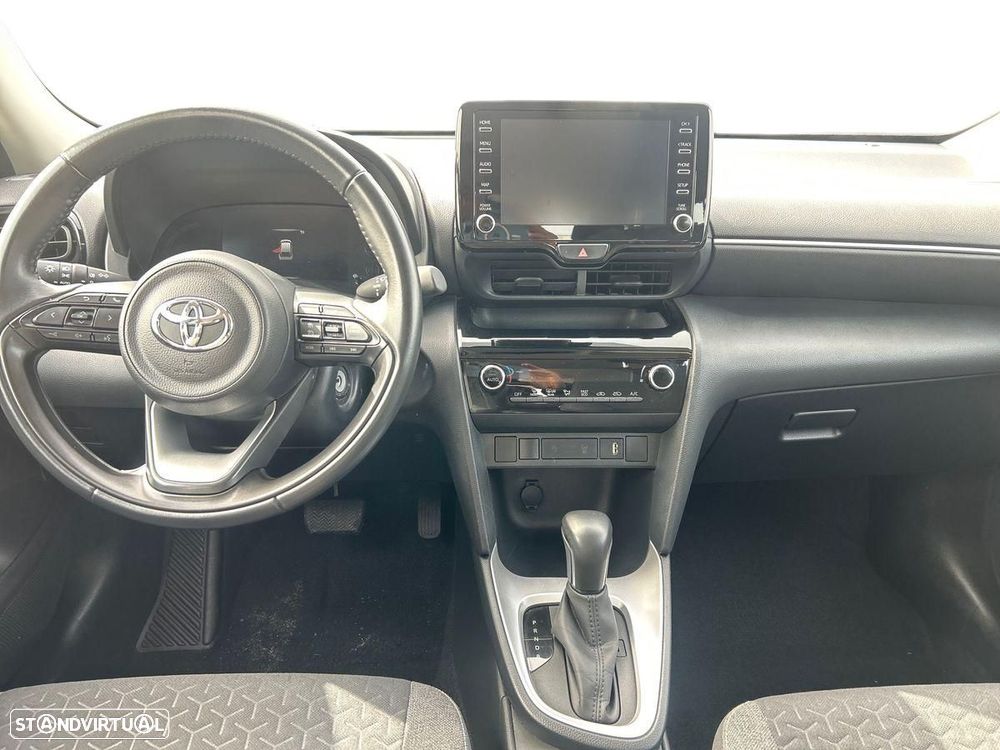 Toyota Yaris Cross 1.5 HDF Comfort Plus - 9