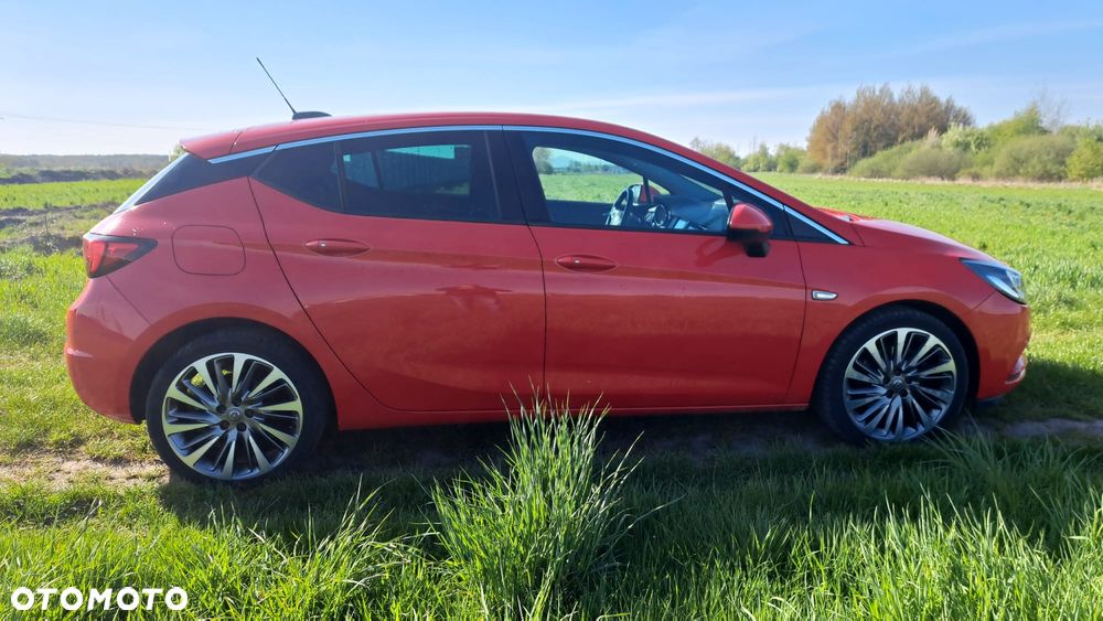 Opel Astra 1.6 D (CDTI) Start/Stop Dynamic - 9