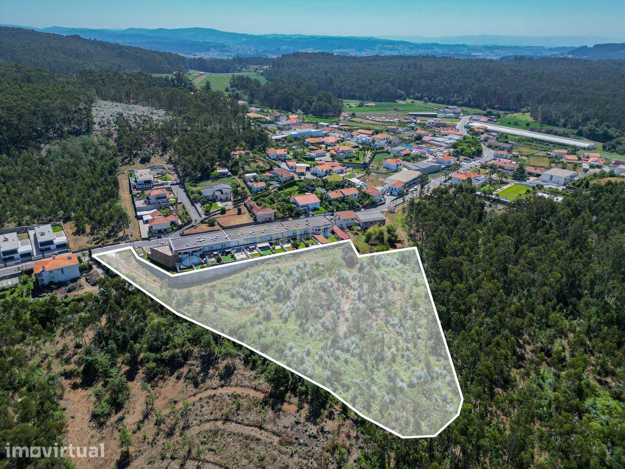 Investimento Imobiliário em Barcelos | Projeto Aprovado em Fase Final - Grande imagem: 3/16