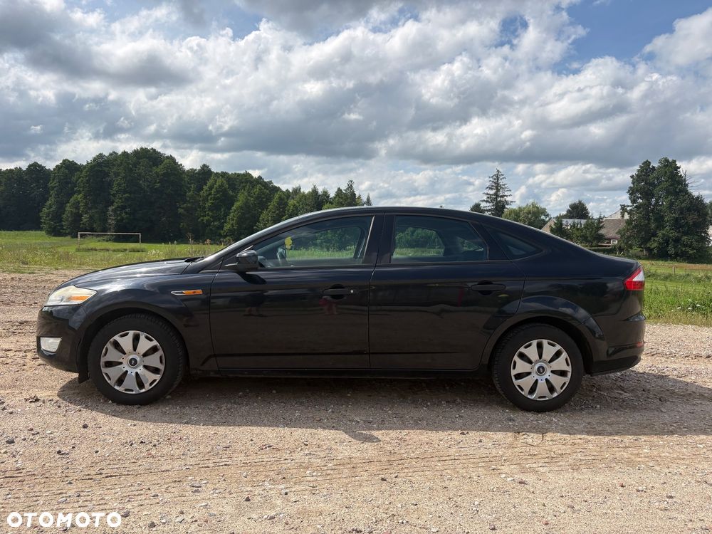 Ford Mondeo 1.8 TDCi Ambiente - 3