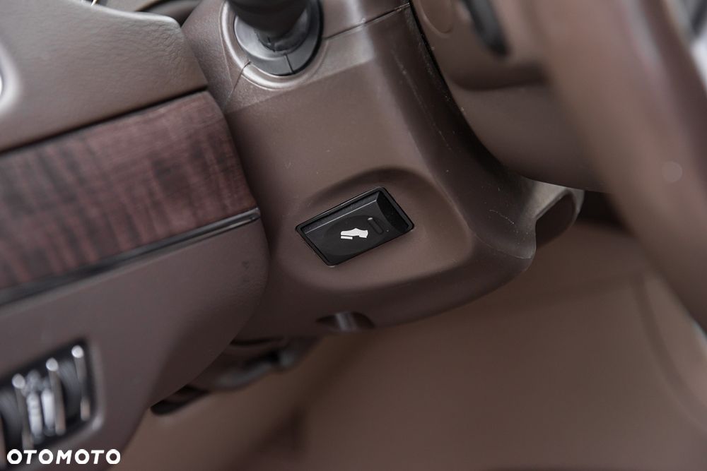 Lancia Voyager 2.8 Multijet 16v Platinum - 18