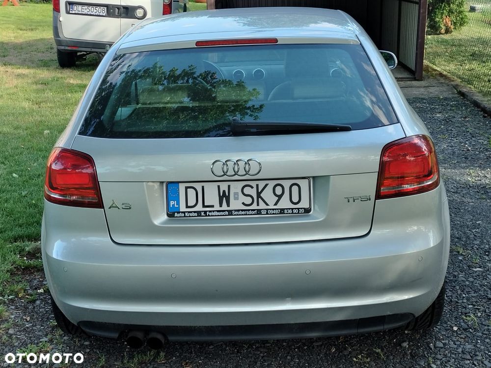 Audi A3 3-drzwiowe 1.4 TFSI S tronic Ambiente - 4