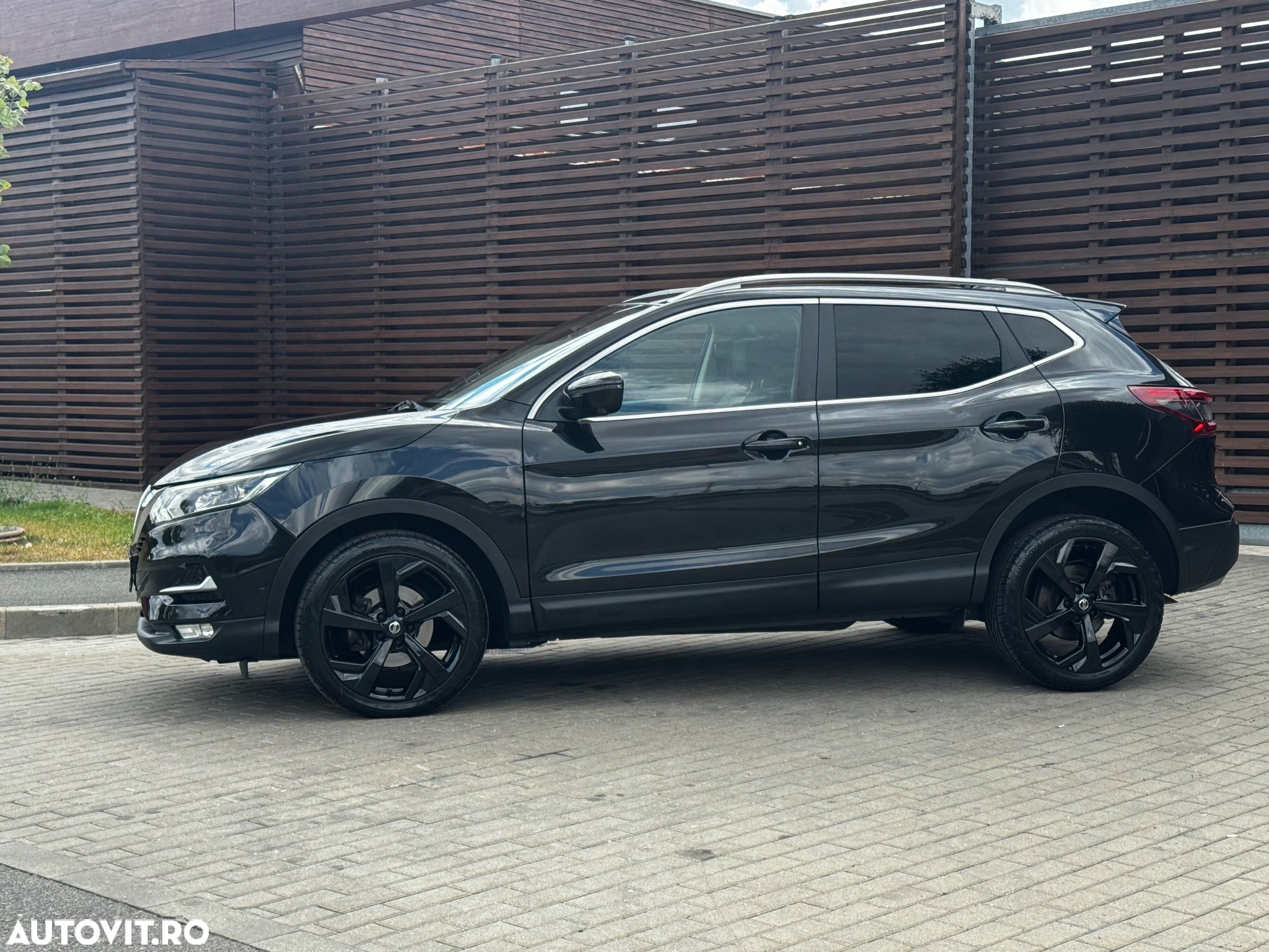 Nissan Qashqai 1.3 DIG-T DCT TEKNA - 5