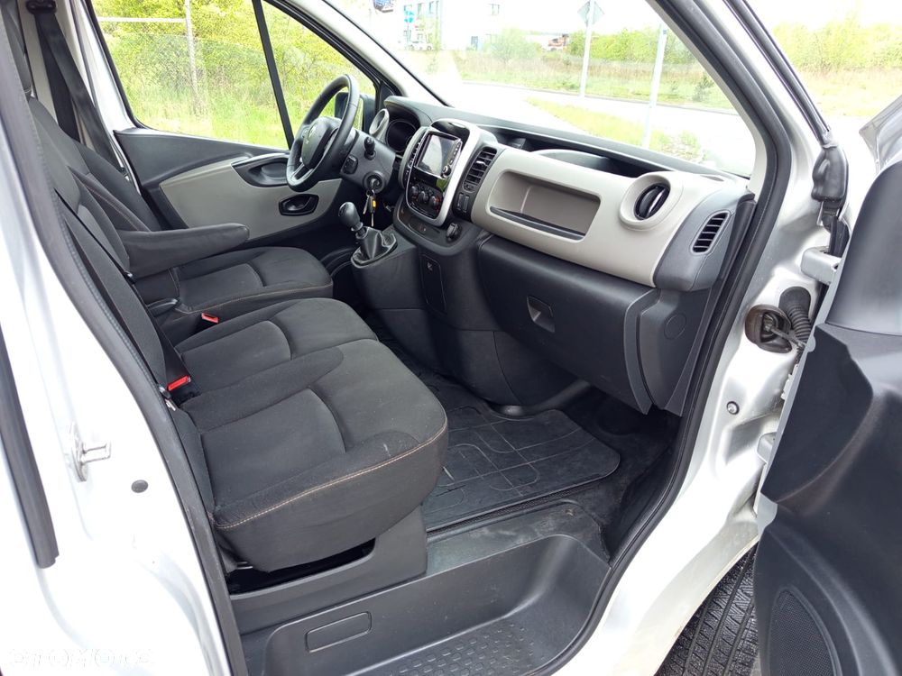 Renault TRAFIC - 28