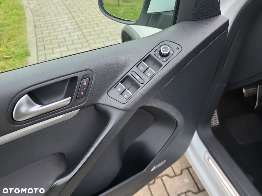 Volkswagen Tiguan 2.0 TDI SCR 4MOTION BlueMotion Technology DSG Exclusive - 17