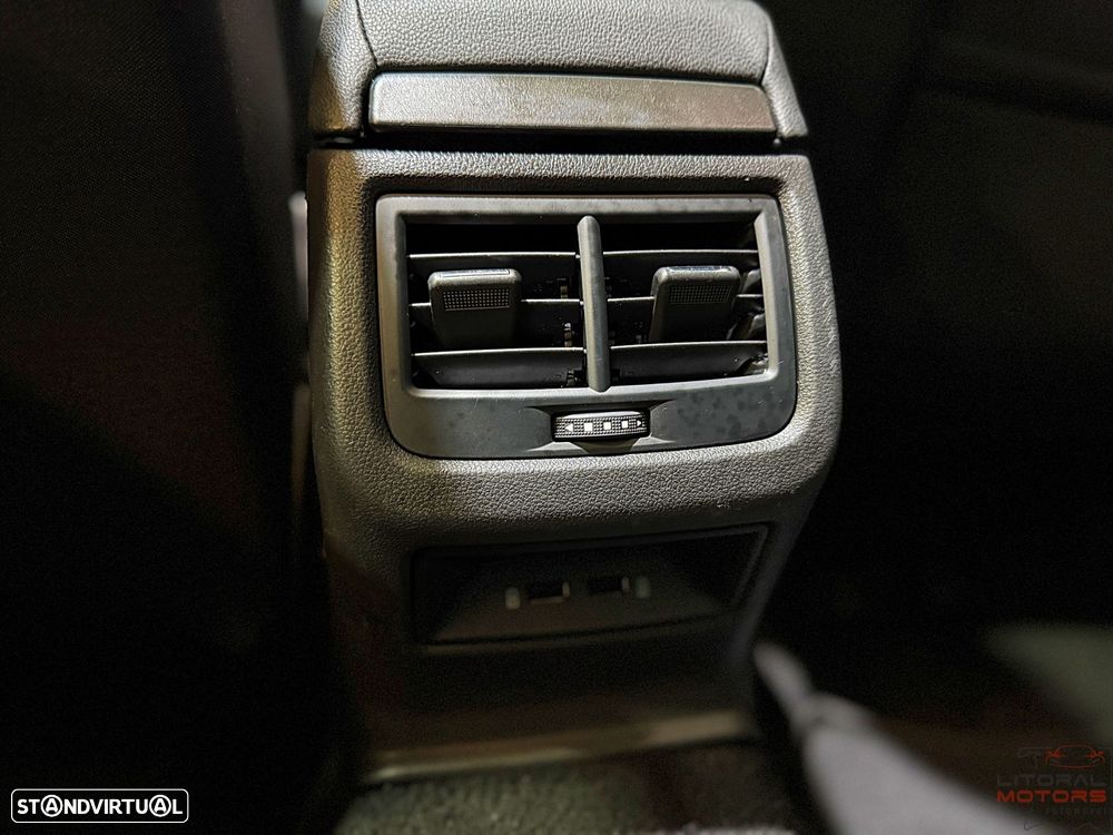 SEAT Leon ST 1.6 TDI Xcellence S/S - 38