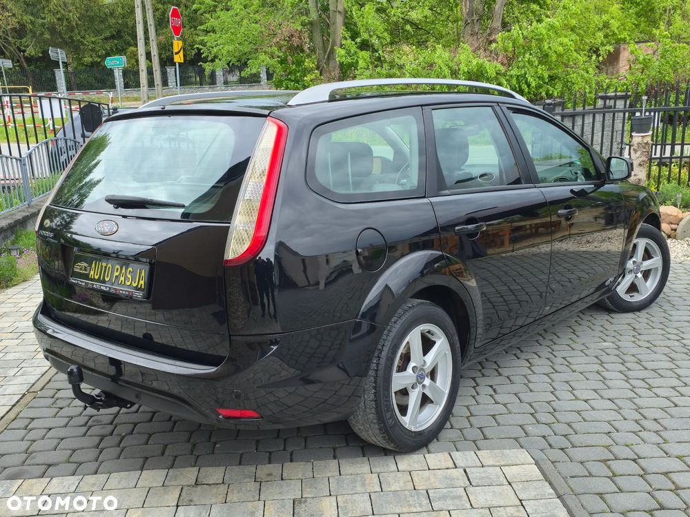 Ford Focus 1.8 Titanium - 10