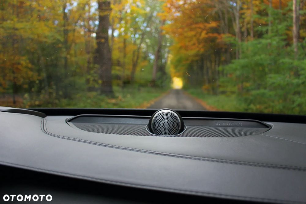 Volvo XC 90 D5 AWD R-Design 7os - 20