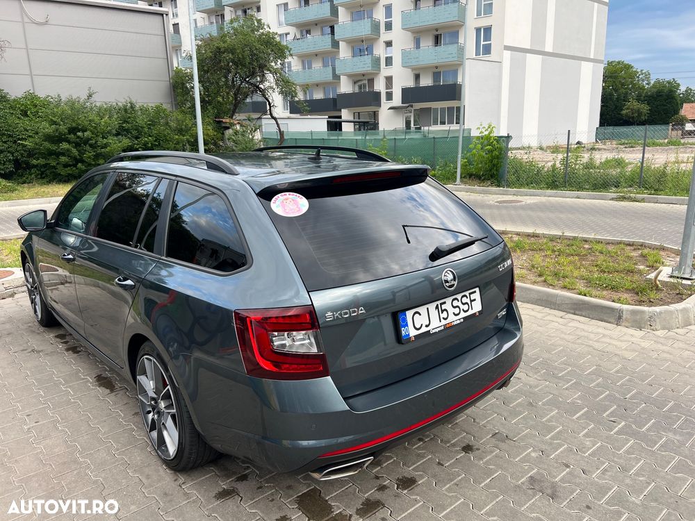 Skoda Octavia 2.0 TDI DSG RS - 13